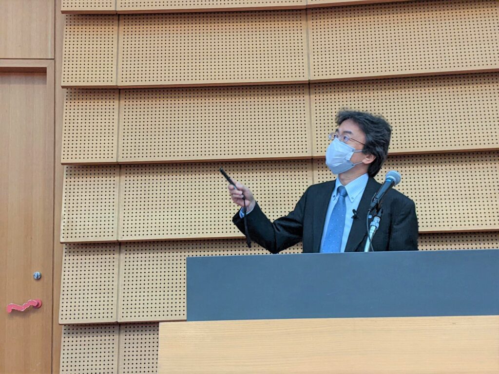 国際経済研究所の八木氏